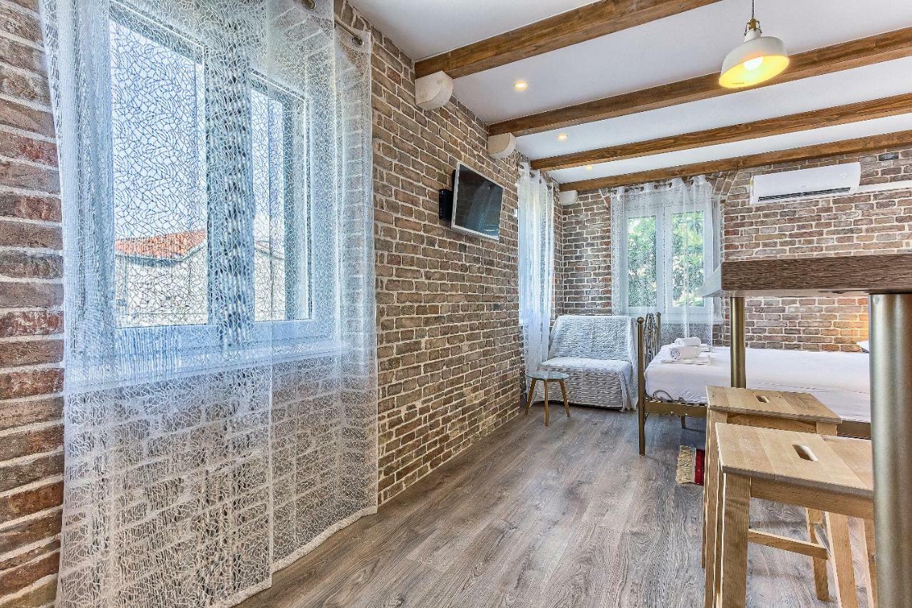 Charming Studio Apartment Split Ngoại thất bức ảnh
