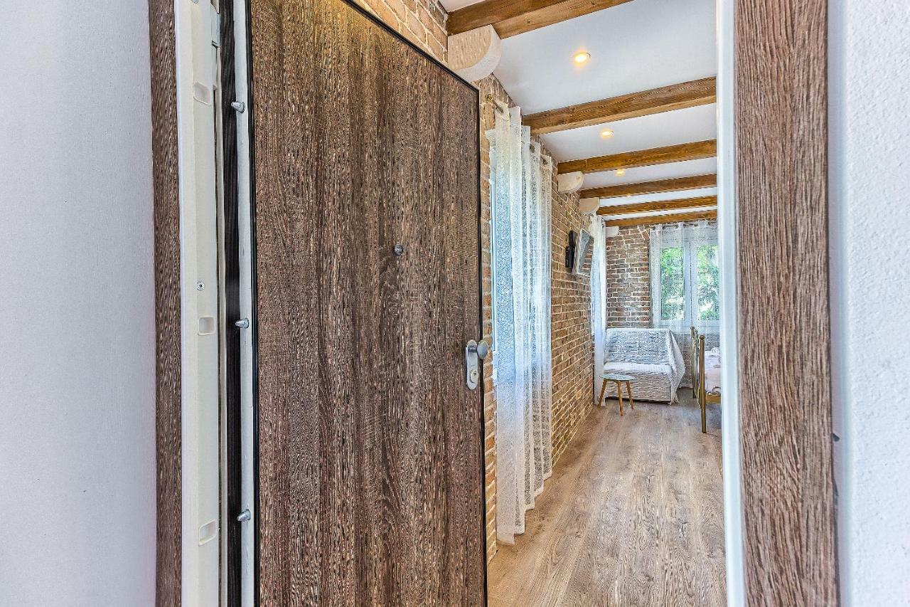 Charming Studio Apartment Split Ngoại thất bức ảnh